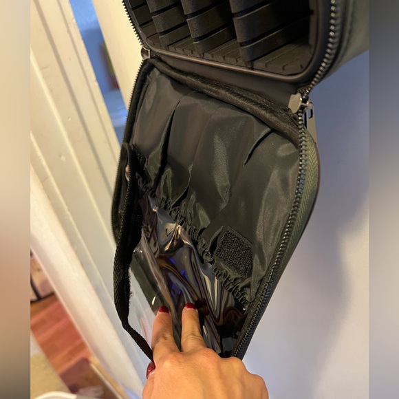 LACATTURA Travel Makeup bag, Leather Makeup Train Case - NWOT - Picture 12 of 13